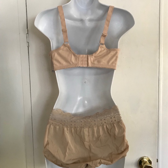 NATURANA Bra 34B Nude Wide Strap Non Padded Bra NWT - Picture 9 of 10